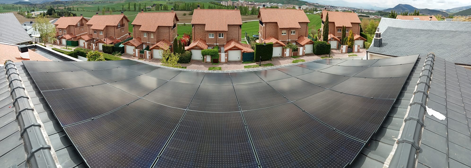 Instalación de paneles solares en Gorraiz